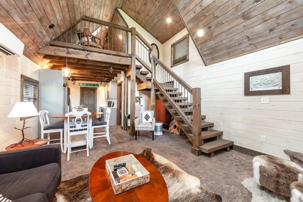 Romantic A-Frame Private Hottub Firepit Neargsmnp Sevierville Exterior foto
